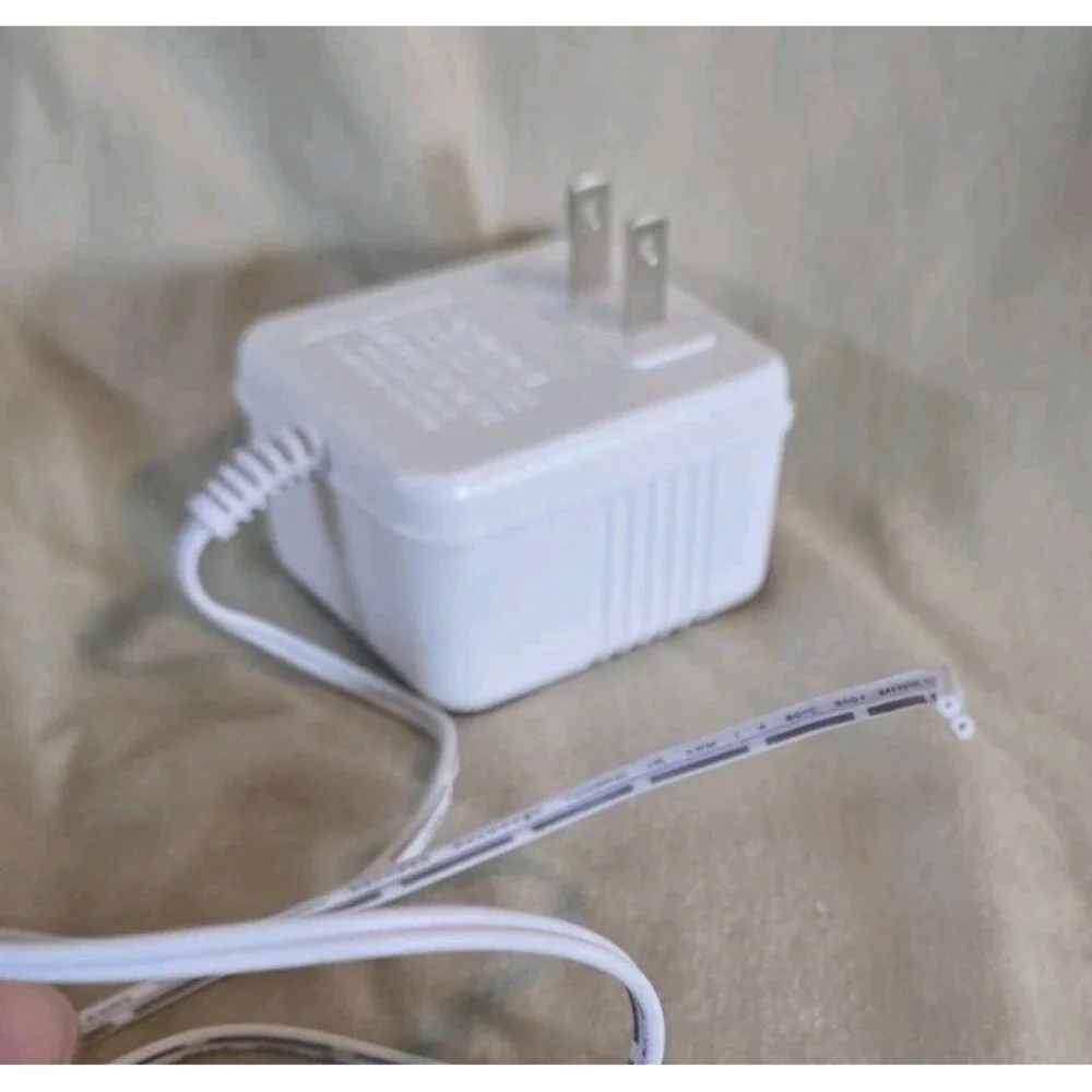 PE Power Expert AC/ AC Adapter 120V